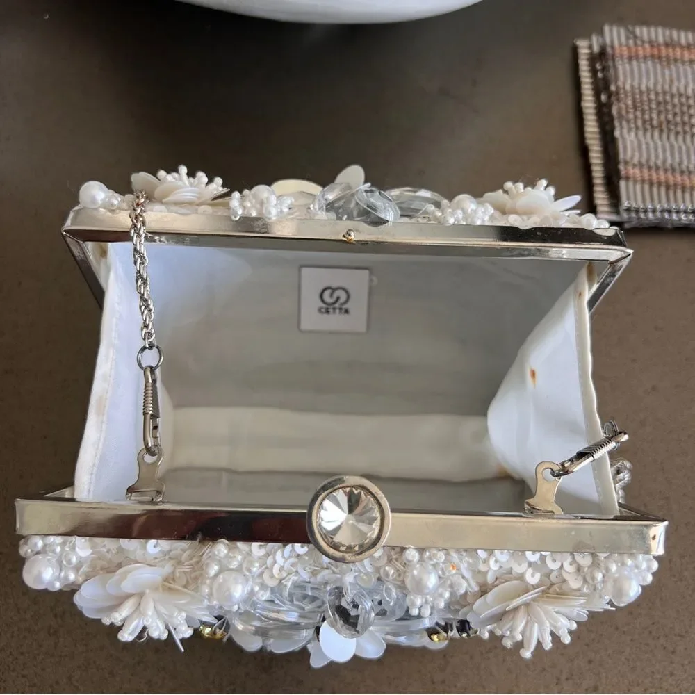 CETTA Y2K White Floral Sequins Embellished Evening Clutch